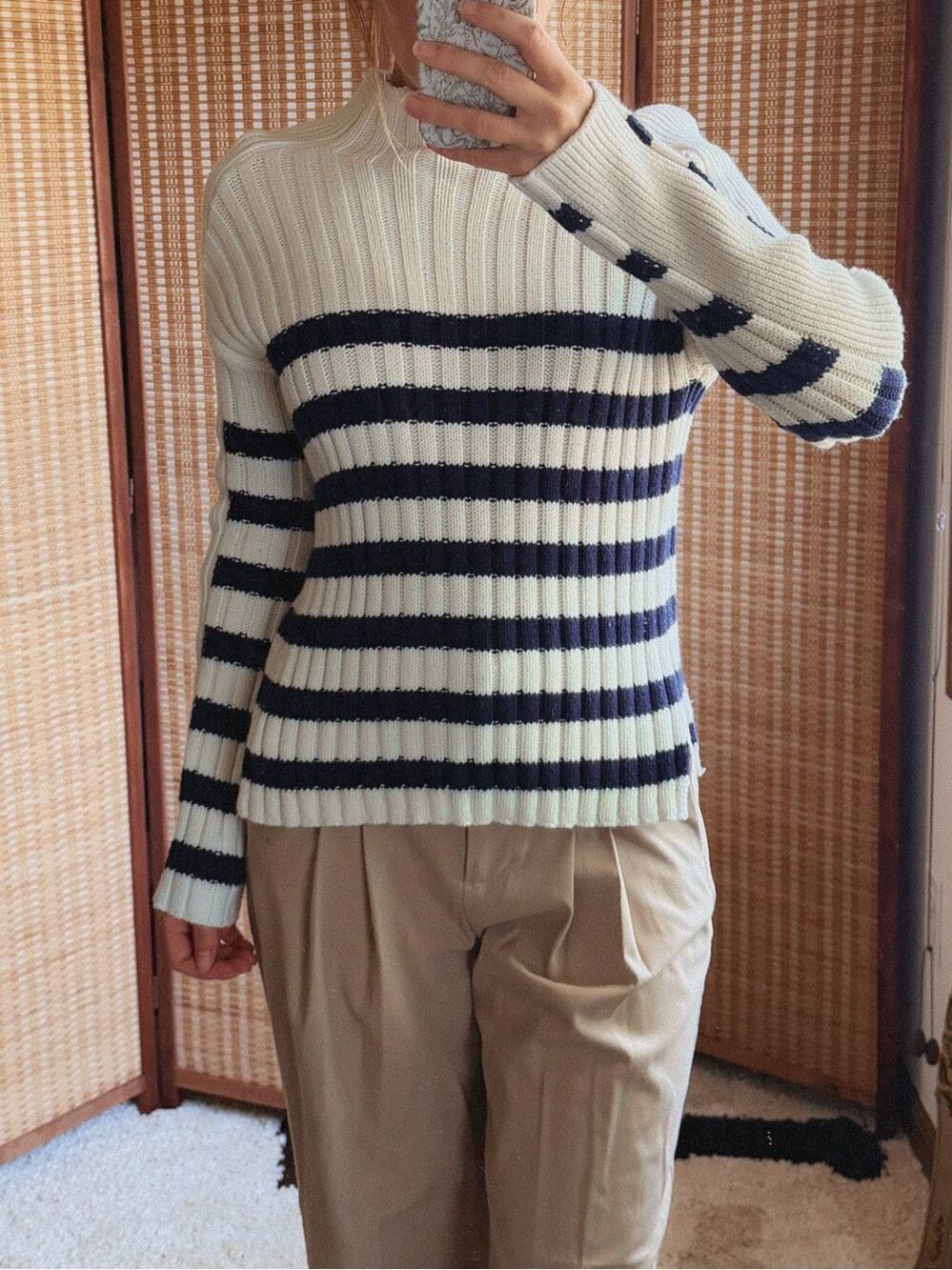 Abercrombie & Fitch Navy & White Stripe Sweater Size XXS